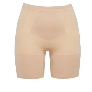 Spanx Oncore mid-thigh short XL